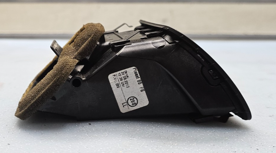 🔥06-10 VW Passat Dash Left Driver Master AC A/C Air Vent Heater Panel Black