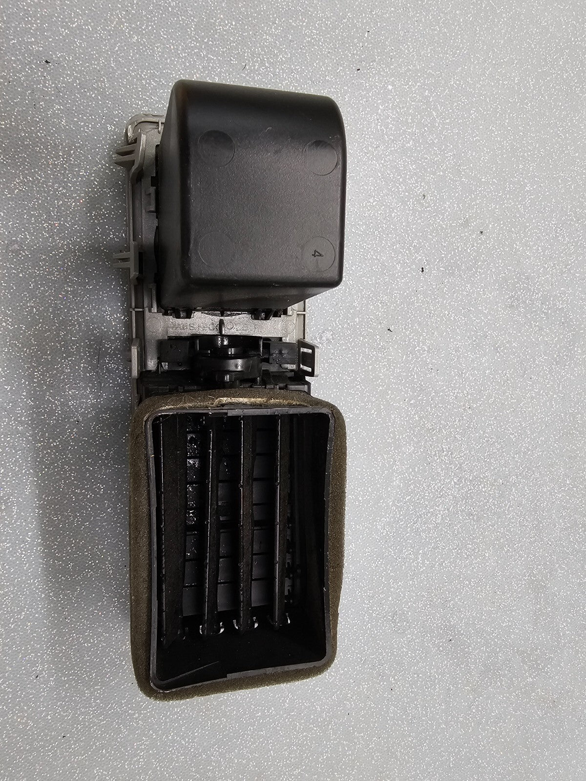 🔥09-12 DODGE RAM A/C DASH LEFT SIDE AIR VENT OUTLET HEADLIGHT SWITCH BEZEL OEM