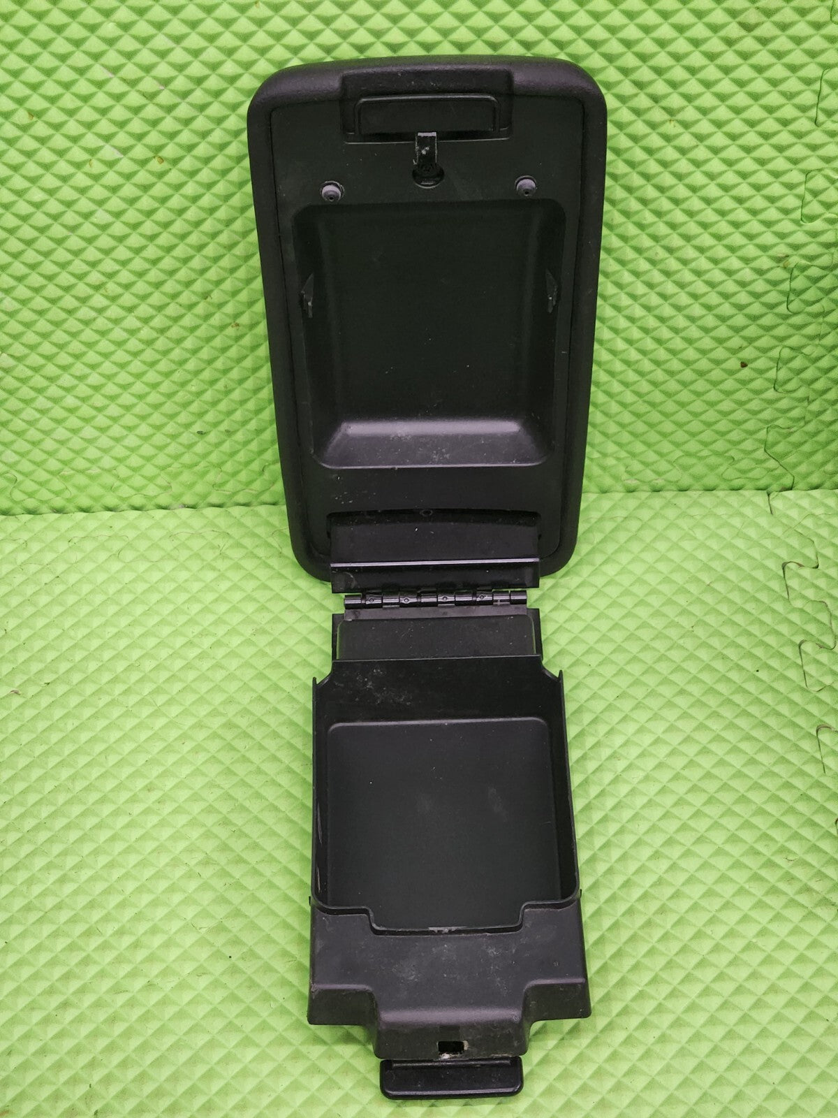 2010-2012 FORD FUSION Front Console Armrest Cover Lid Morad Parts BLACK