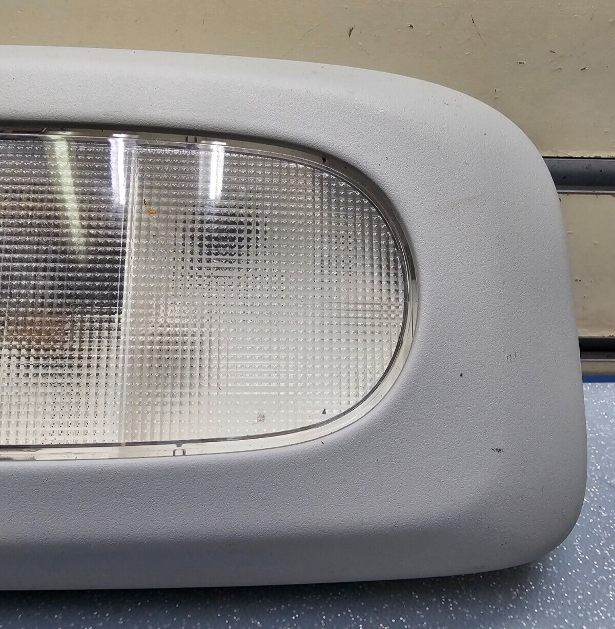 🔥04-08 Ford F-150 Overhead Console DOME Light🔴Only Lights /No Switch GRAY