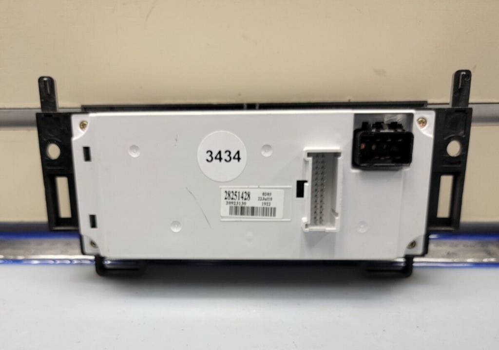 🔥08-12 Chevy Malibu OEM manual AC Heater Climate Control Switch white OEM