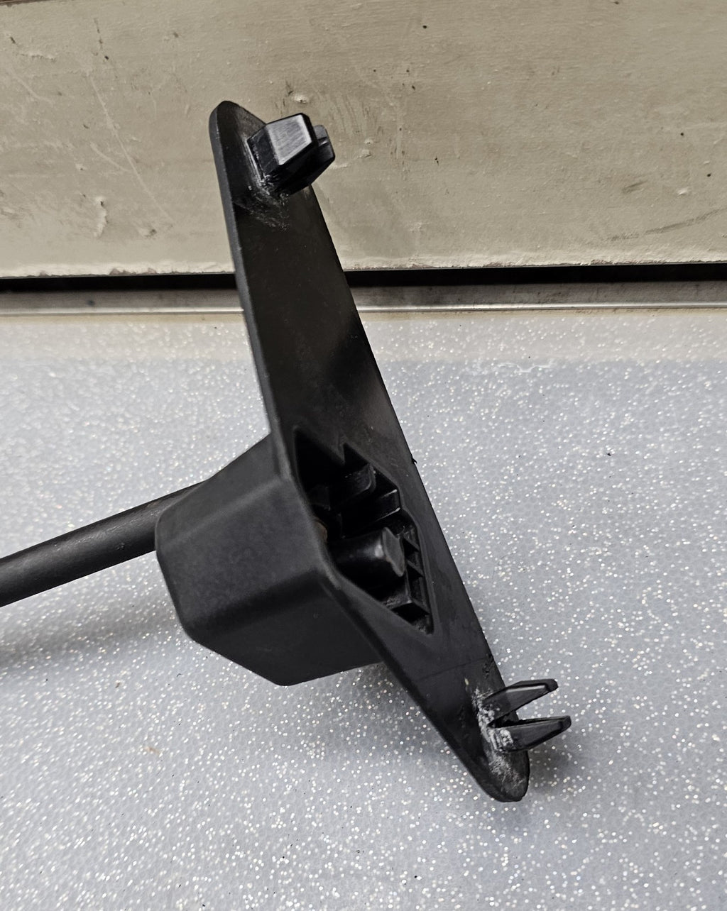 🔥2002-2006 Nissan Altima Hood Prop Rod 2.5 3.5 OEM
