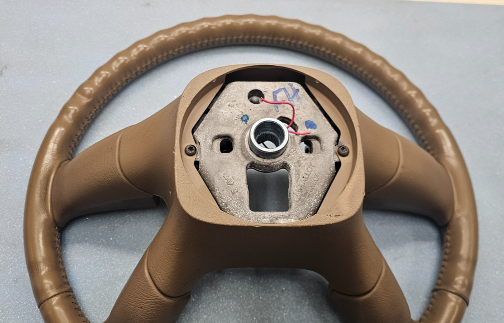 🔥03-06 Tahoe Suburban GMC Yukon CADILLAC Escalade Steering Wheel Column TAN