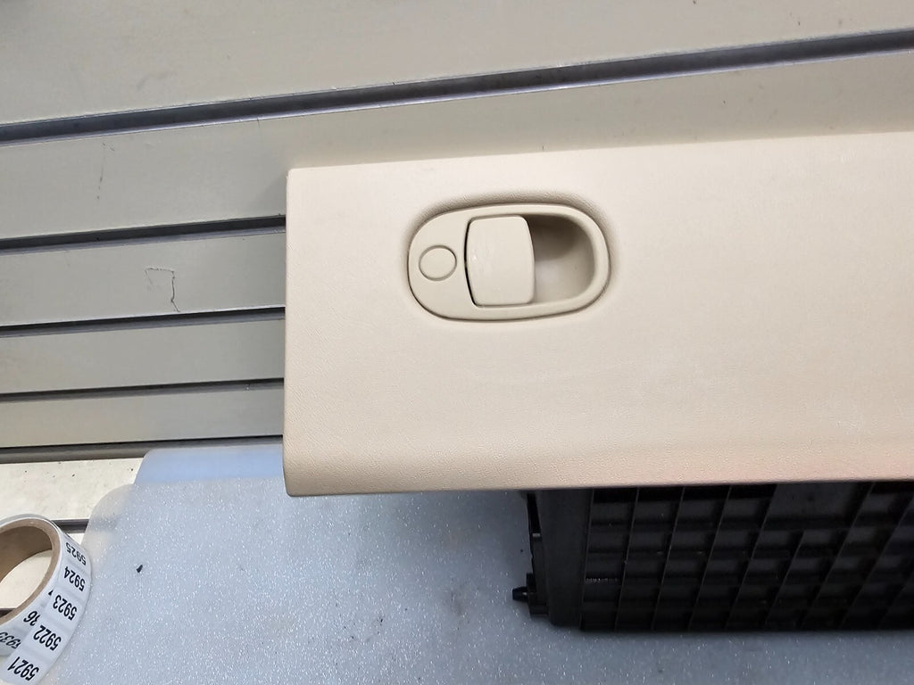 🔥05-09 Equinox Torrent 02-07 Saturn Vue Dash Glove Box Storage Compartment Tan