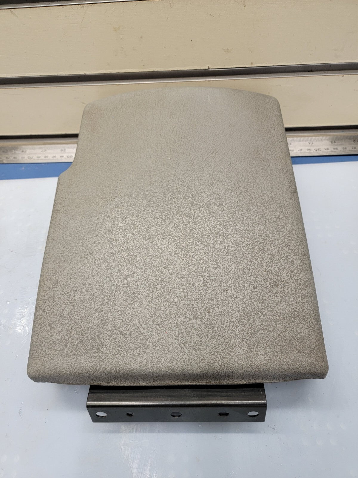 🔥05-10 JEEP COMMANDER GRAND CHEROKEE CENTER CONSOLE ARMREST LID TOP PAD GRAY
