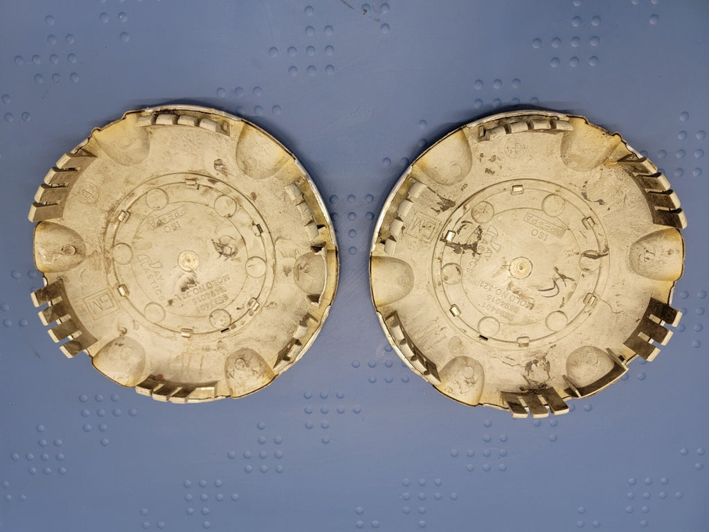 2002-2004 Oldsmobile Bravada Wheel Center Caps set OEM