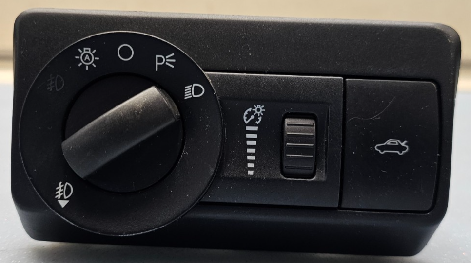 🔥06-09 Fusion Milan Dash Headlight Interior Panel Dimmer Trunk Switch Assembly