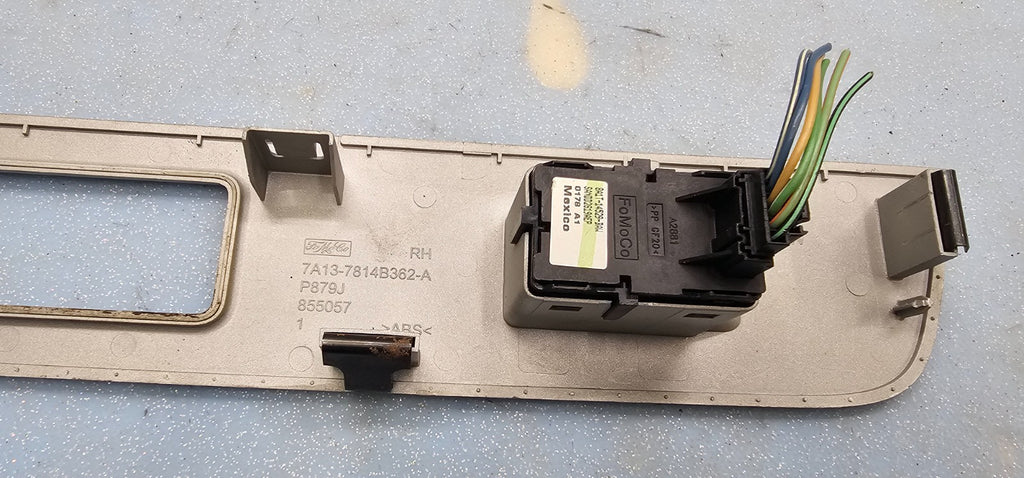 🔥07-10 Lincoln MKX Front Right Passeneger Master Window Switch Assembly Silver