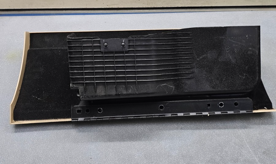 🔥07-13 Silverado SIERRA Dash UPPER GLOVE BOX Storage Compartment Assembly TAN