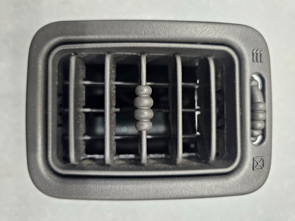 🔥99-06 Silverado Tahoe Dash Air Vent Heater Climate Temperature Left Black OEM