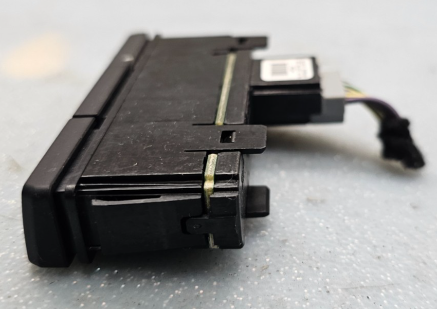 09-12 Ford F150 Dash TCS Traction Hazard Passenger Bag Off Flasher Light Switch