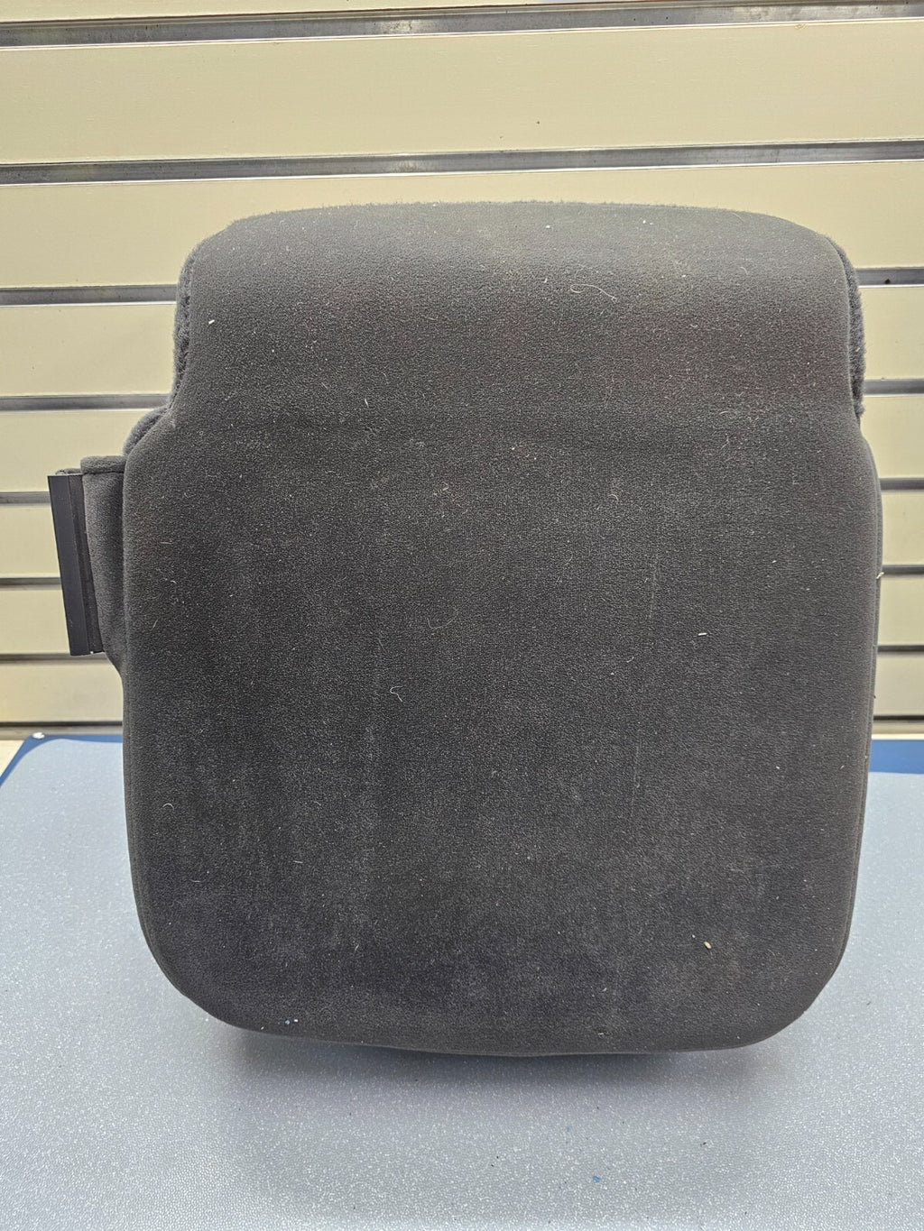 🔥02-08 Dodge RAM Center Console Jump Seat ARMREST Lid Leather/Cloth Black JS7