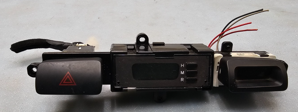 🔥05-10 Kia Sportage Hazard Switch Control Dash Clock Display Time Black
