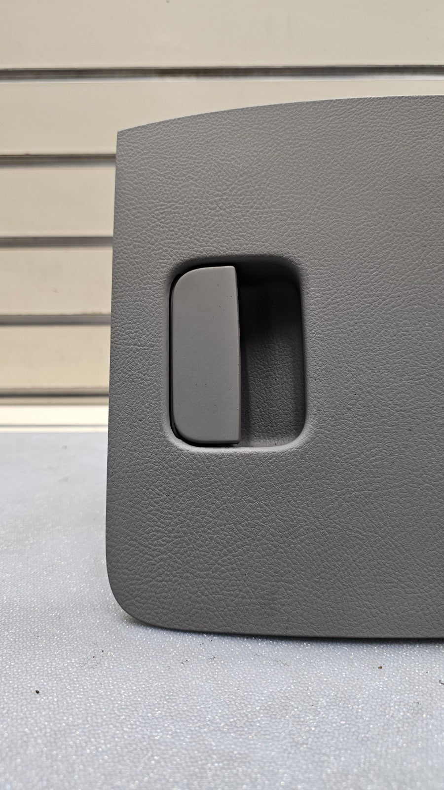 🔥06-10 Volkswagen Passat CC B6 Dash Storage Compartment Gray OEM