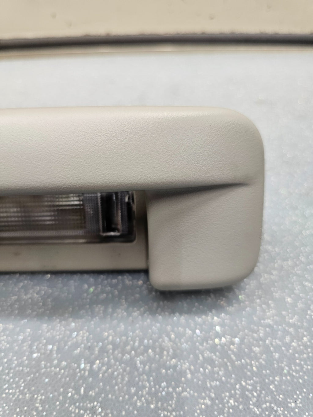🔥05-10 Jeep Grand Cherokee Left Driver Side Rear Roof Interior Grab Handle Fits