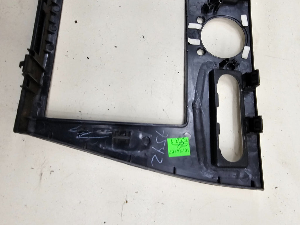 06-09 Ford Fusion Mercury Milan Front Center Dash Trim Panel Radio Bezel SILVER