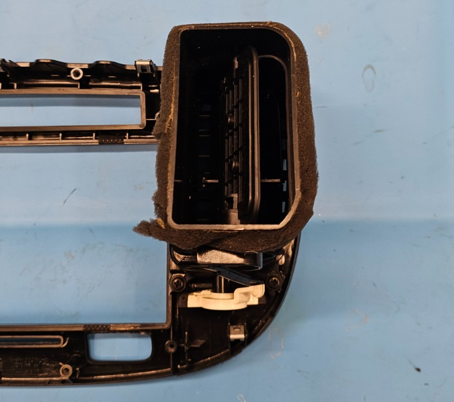 🔥06-11 Kia Rio Center Dash Trim AM FM Radio Stereo Display Bezel Climate Black