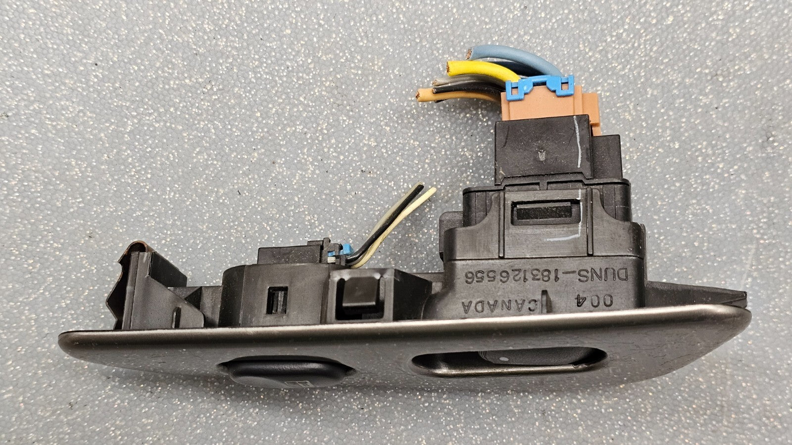🔥04-07 Chevy Malibu Front Right Passenger Power Window Door Switch Lock Gray