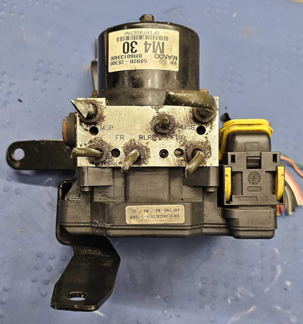 🔥05-08 Hyundai Tucson Sportage FWD ABS Anti Lock Brake Pump