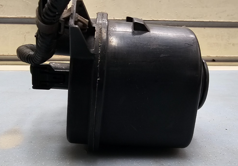 🔥2003-2011 Honda Element Vapor Canister Vent Solenoid Assembly