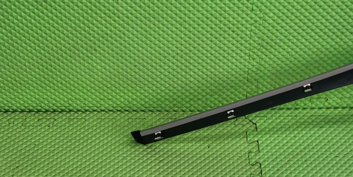 🔥2007 - 2009 SATURN AURA TRIM COVER BEZEL PANEL DASHBOARD FRONT woodgrain OEM