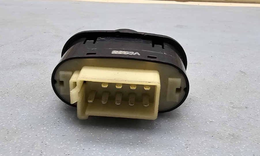 🔥01-05 Chrysler PT Cruiser Driver Master Power Mirror Control Switch Sebring