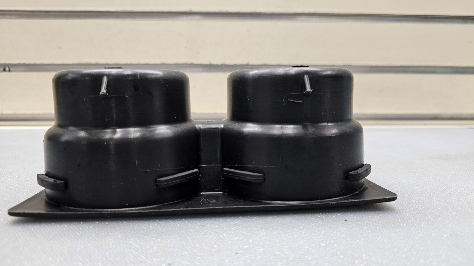 🔥99-02 CHEVY Silverado Tahoe Suburban Yukon Sierra Center Console Cup Holder