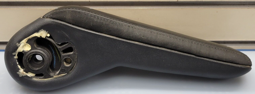 🔥11-20 CARAVAN TOWN & COUNTRY RIGHT PASSENGER SIDE FRONT SEAT ARMREST BLACK