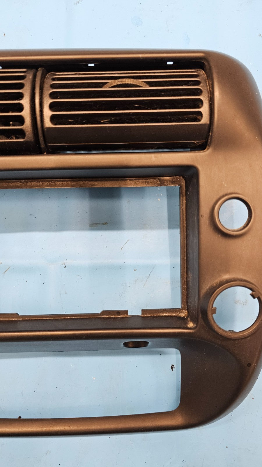 95-10 Ranger EXPLORER Center Dash Radio Stereo Display Bezel Trim Panel BLACK B2