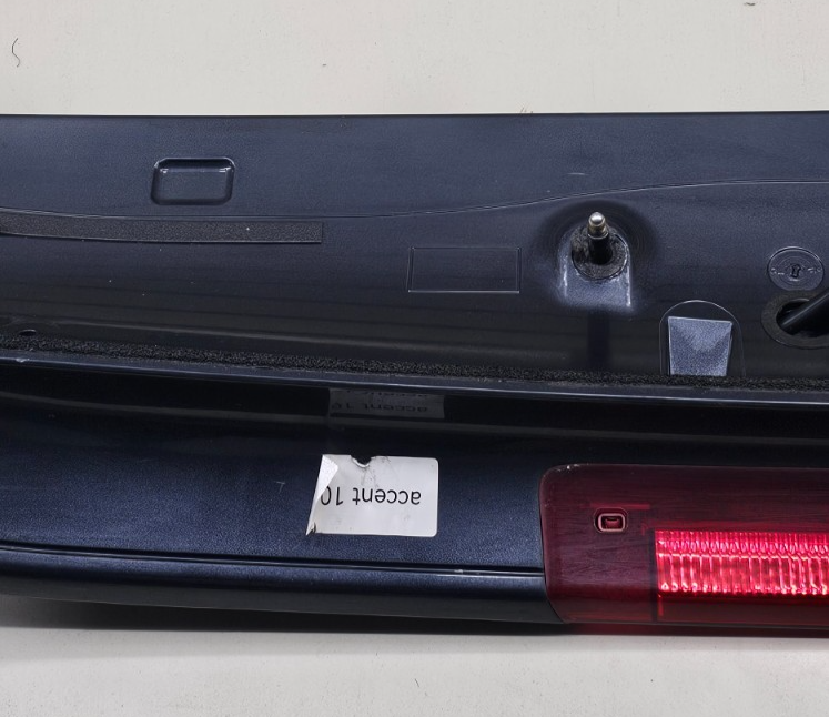 🔥05-11 Hyundai Accent Hatchback Rear Trunk Spoiler 3rd Brake Light Molding Blue