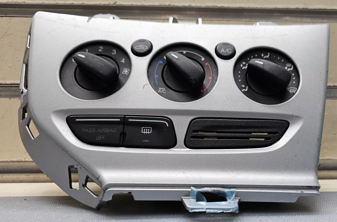 🔥12-14 FORD FOCUS A/C HEATER CLIMATE CONTROL Dash Bezel Temperature SILVER OEM