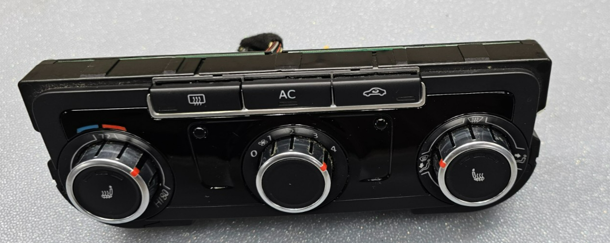 10-14 Volkswagen GOLF Dash AC Heater Temperature Climate Control Air Conditioner