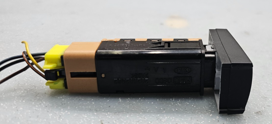 🔥09-12 HYUNDAI SANTA FE Rear Window Heating Heated Switch Button Assembly OEM