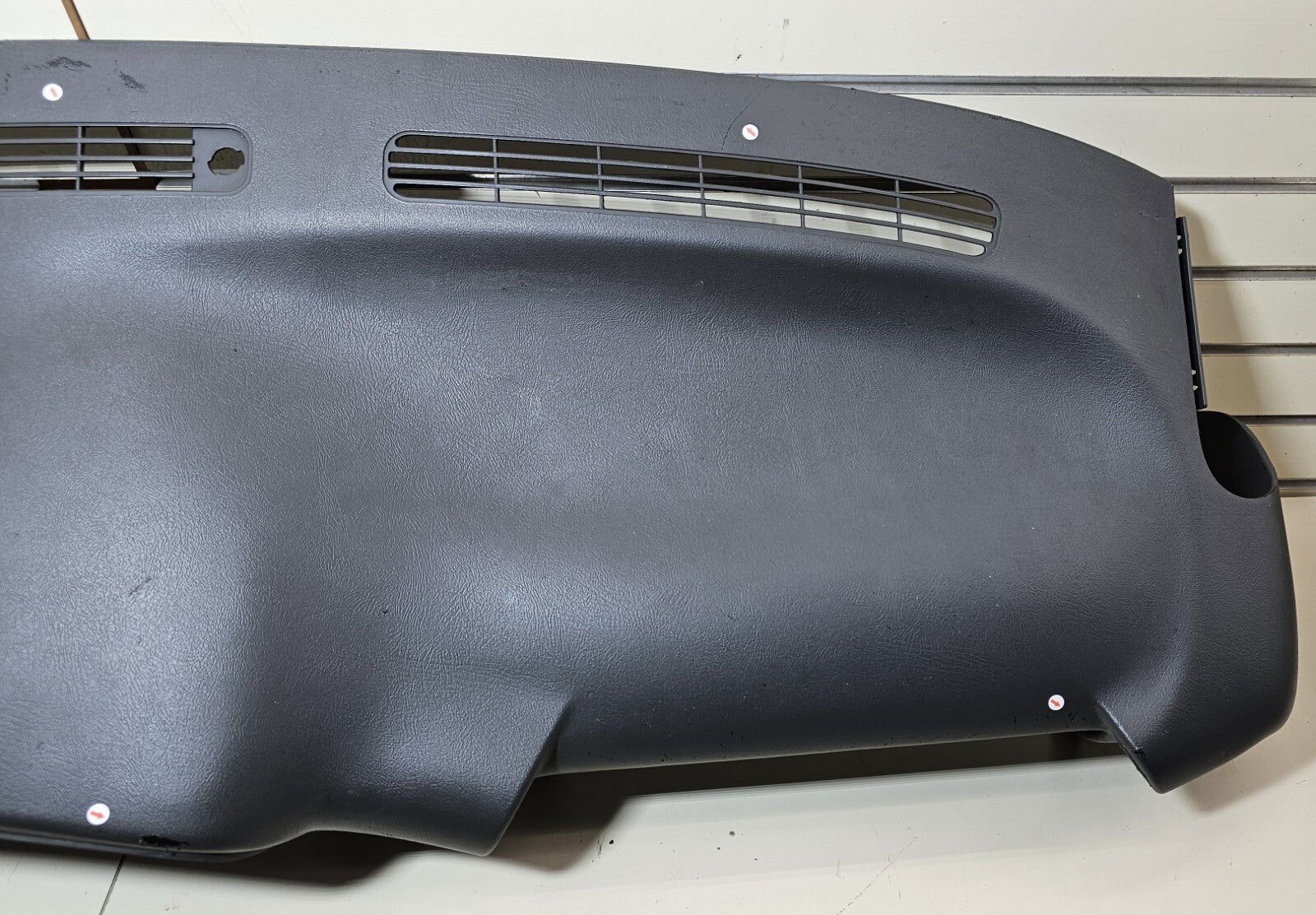 99-06 SILVERADO SIERRA TAHOE Upper Dash Cap Cover Top Dashboard Pad DK GRAY DP1