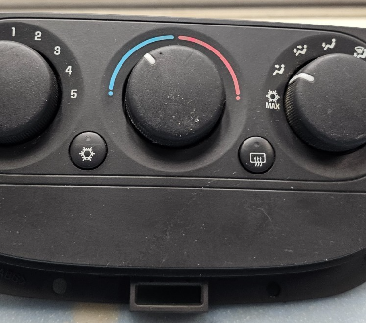 05-09 Montana Relay Uplander Terraza Dash Temperature AC Heater Climate Control