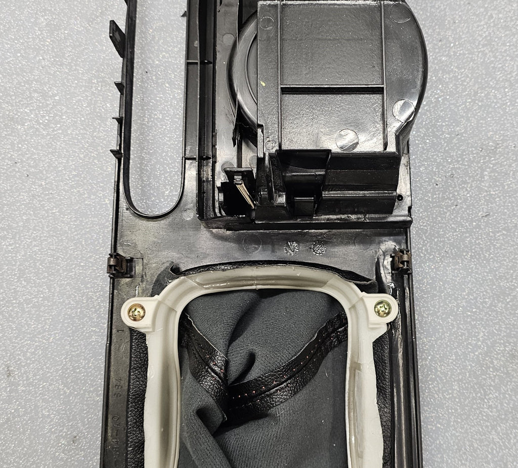🔥98-02 Accord USDM Center Console Gear Selector Shifter Shift Panel Bezel Black