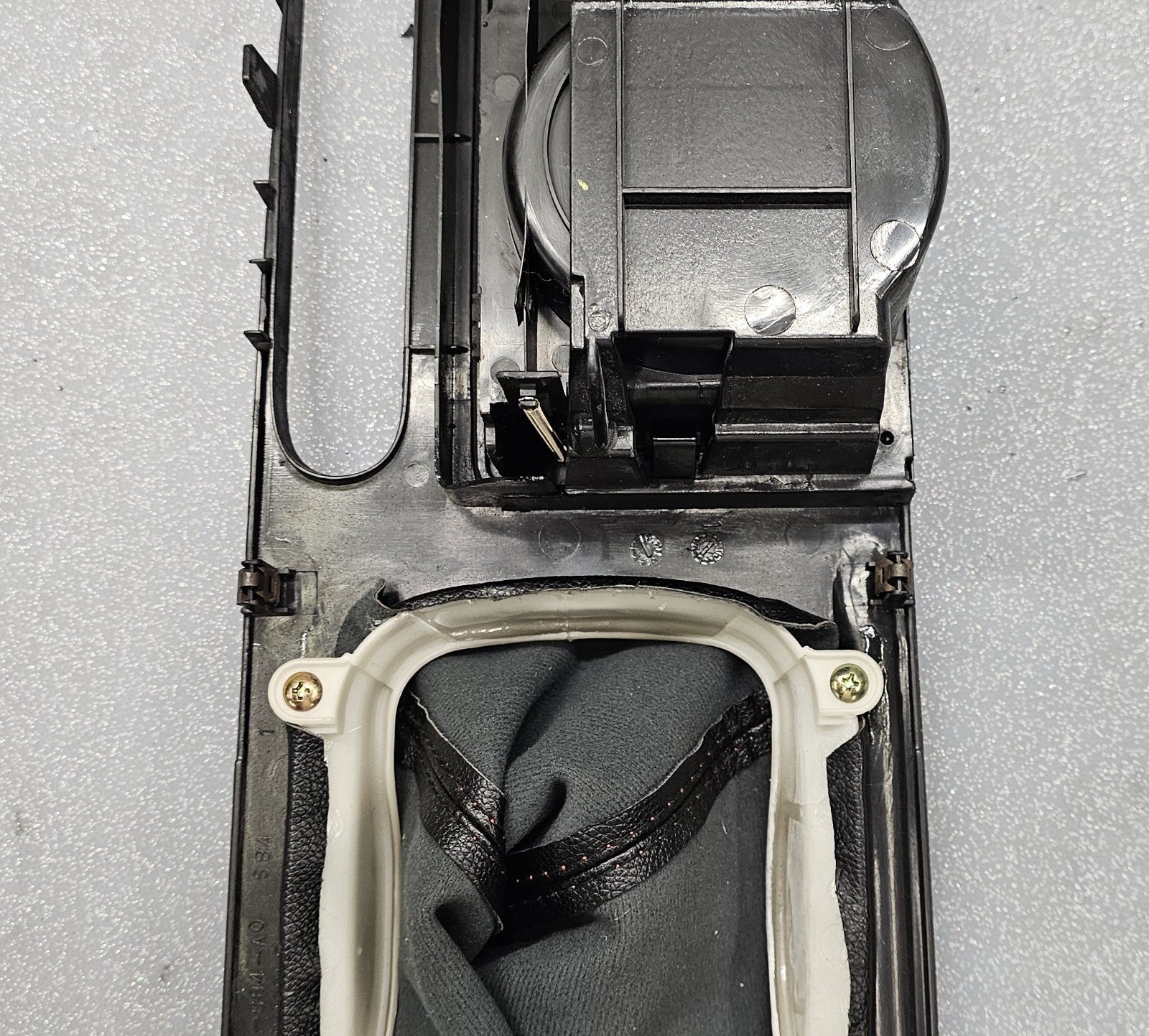 🔥98-02 Accord USDM Center Console Gear Selector Shifter Shift Panel Bezel Black