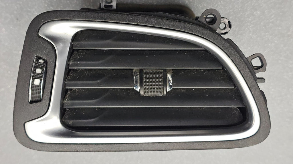 🔥15-17 CHRYSLER 200 DASH LEFT DRIVER AIR A/C AIR VENT HEATER PANEL BLACK/SILVER