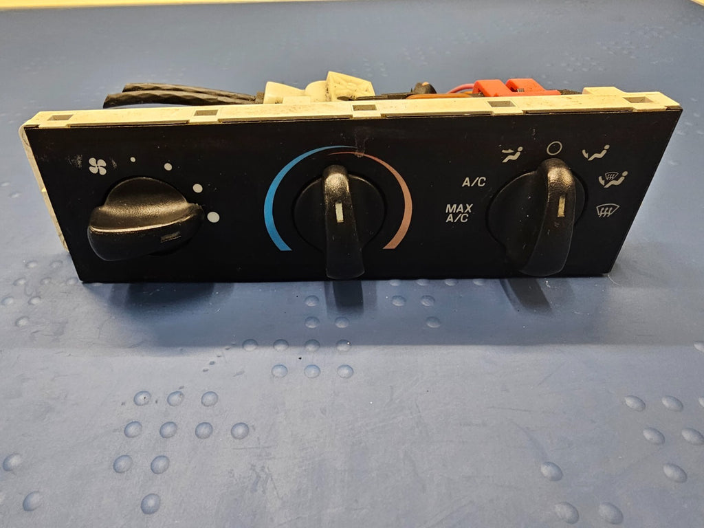 94-00 Ford Mustang Dash A/C Heater Climate Temperature Control Panel Conditioner