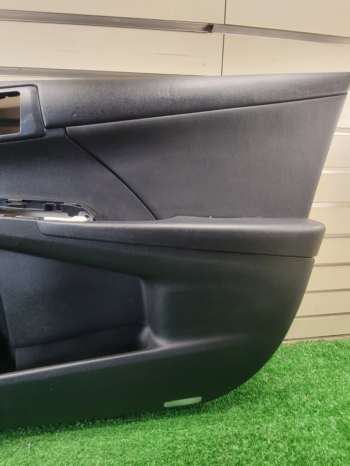 🔥2012-2015 Toyota Camry Front Door Panel Passenger  BLACK