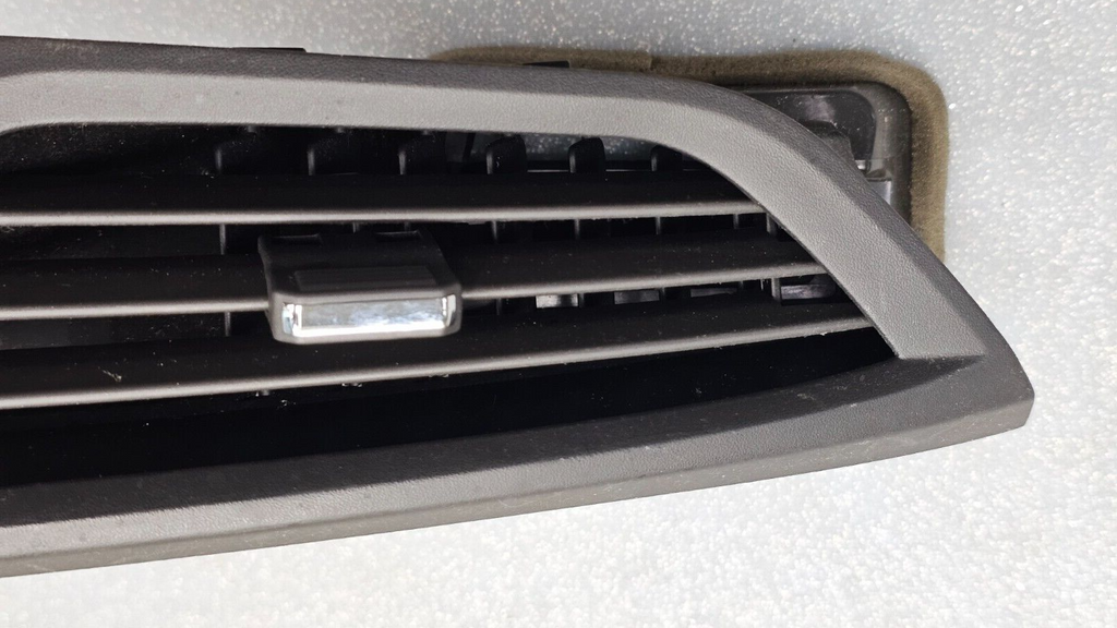 🔥10-17 CHEVROLET EQUINOX Dash  Left Driver AIR VENT Heater Conditioning Black