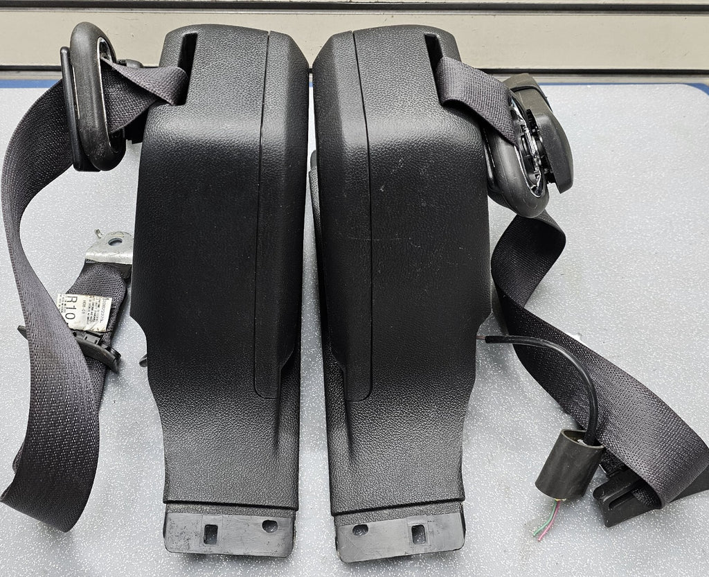 07-13 Chevy Silverado GMC Sierra Yukon Extended Cab Front Seat Belts LEFT/RIGHT