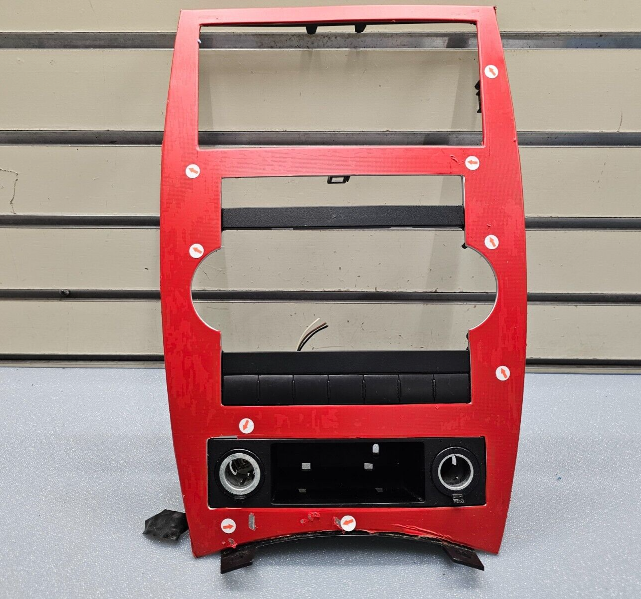 🔥08-10 Grand Cherokee AM FM Radio Stereo Bezel  Dash Trim Panel Climate Red OEM