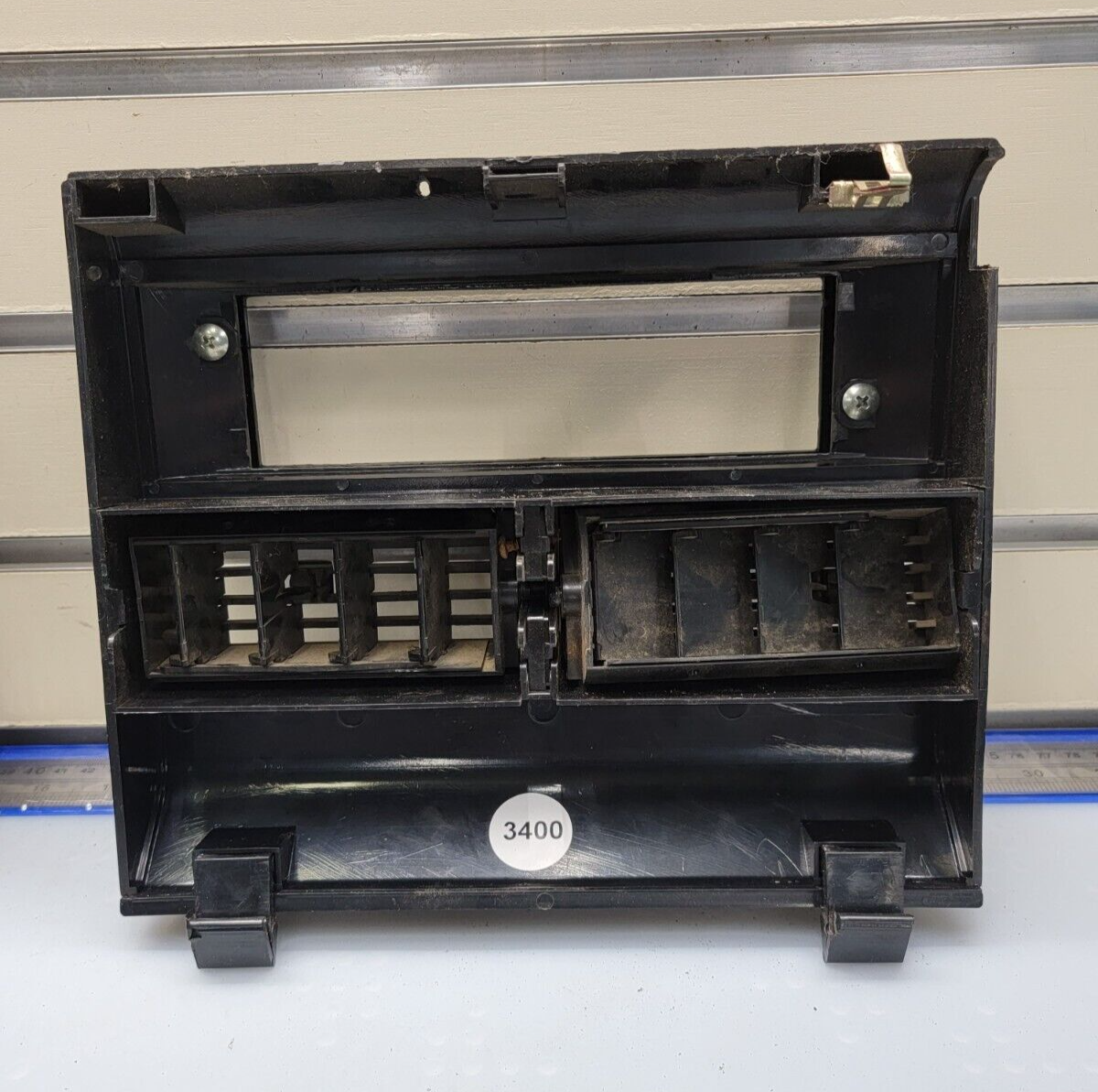 🔥88-94 Chevy GMC Yukon C/K Blazer Dash Am FM Radio Strereo bezel Panel Black