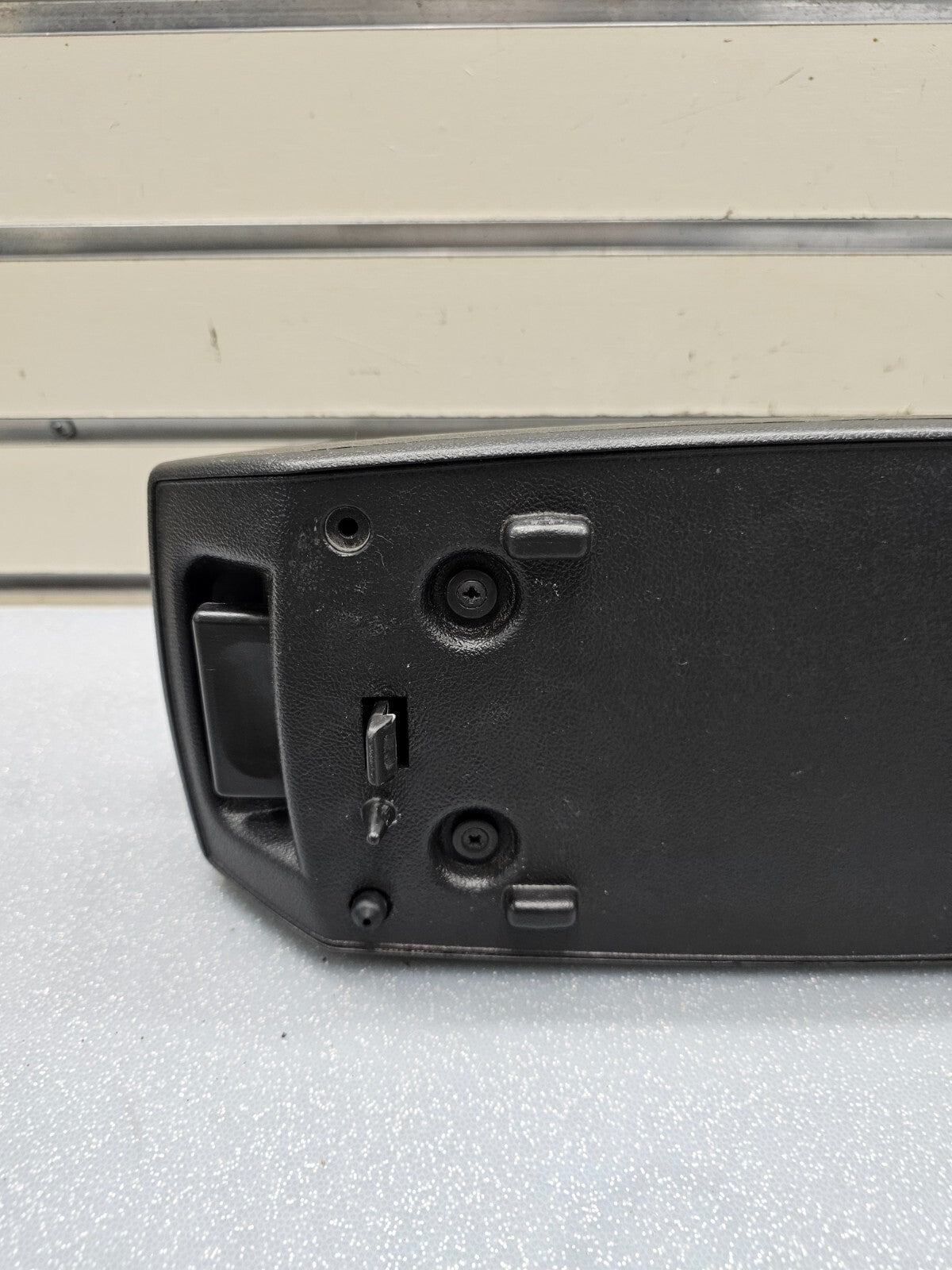 🔥04-12 GMC Canyon Chevy Colorado Center Console Arm Rest Lid BLACK OEM