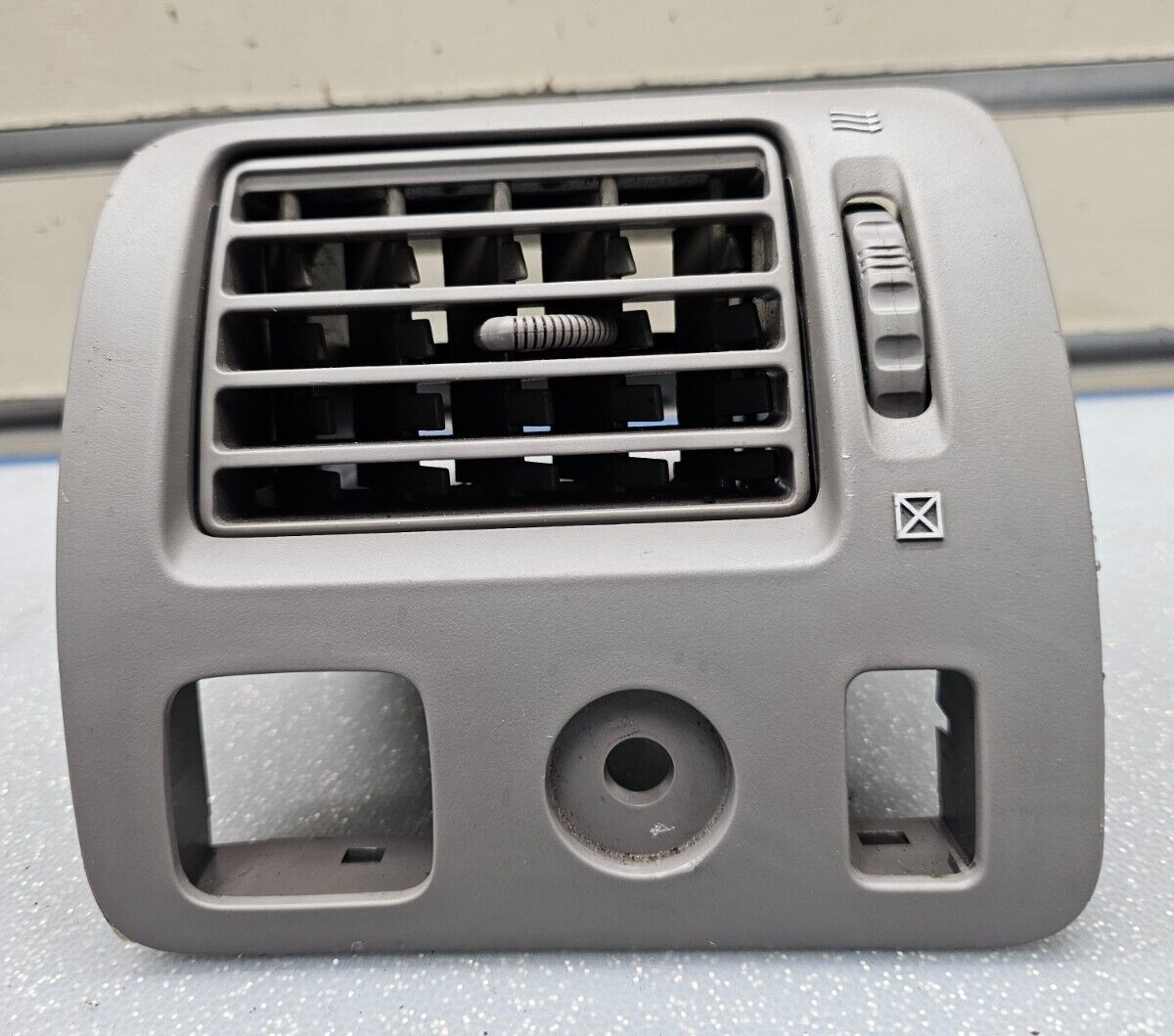 🔥00-04 AVALON DASH FRONT LEFT DRIVER AC AIR VENT HEATER CONDITIONING GRAY OEM