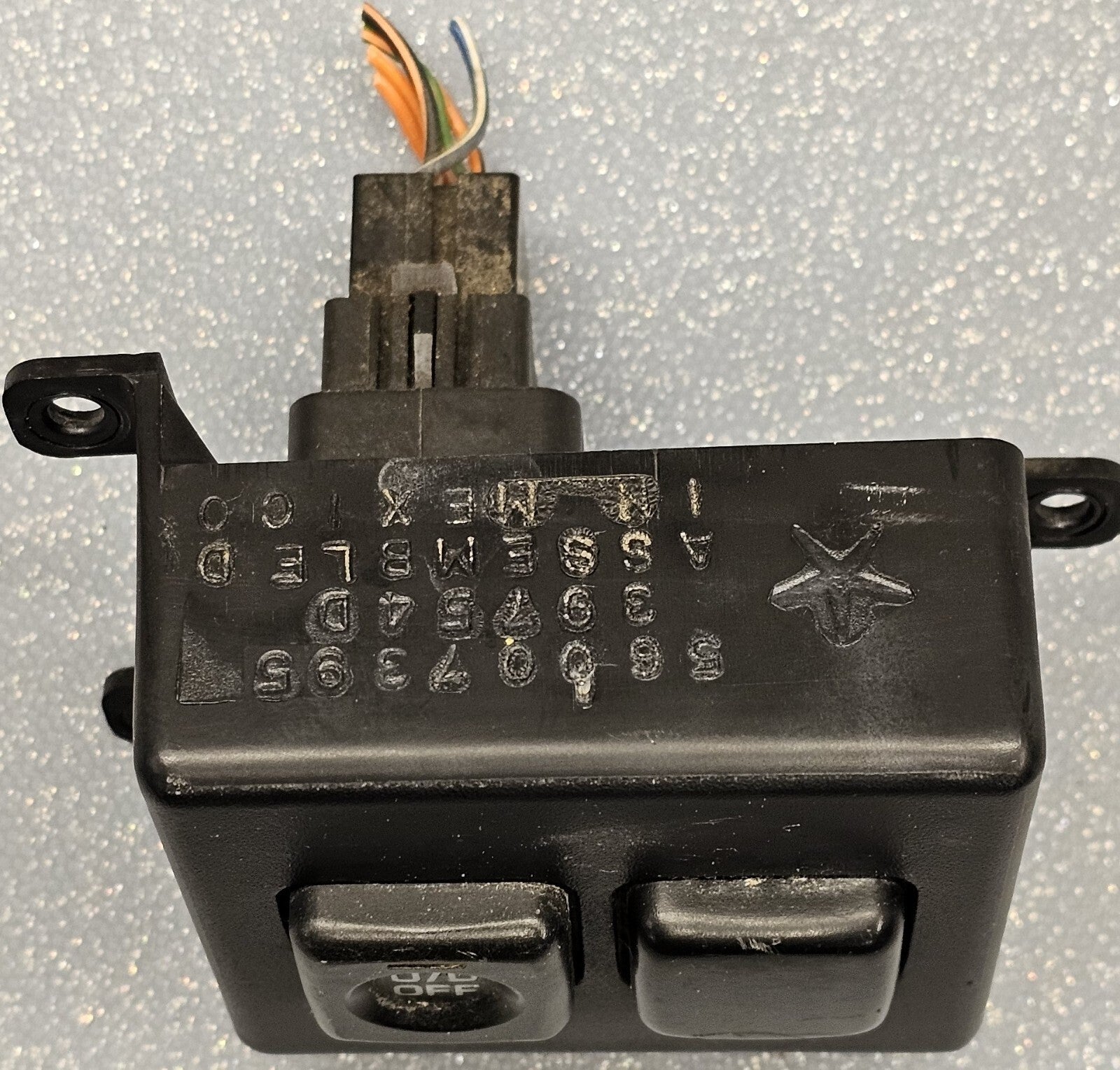 🔥1994-1997 DODGE RAM  1500 2500 3500 OVERDRIVE SWITCH WITH BEZEL OEM