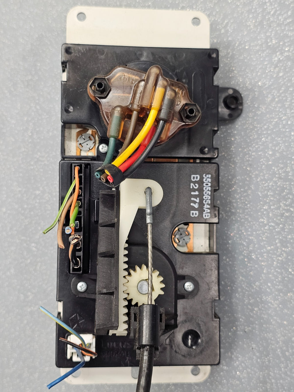 98-01 Dodge RAM Dash AC Heater CLIMATE Temperature Control Conditioner Assembly