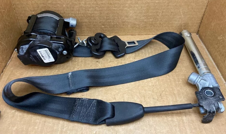 🔥13-18 FORD FOCUS FRONT SEAT BELTS SEATBELTS BLACK LEFT RIGHT RETRACTOR SET OEM