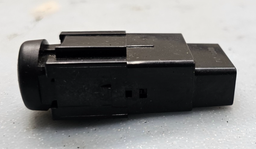 🔥03-08 Toyota Matrix Hazard Warning Light SWITCH Button Black OEM